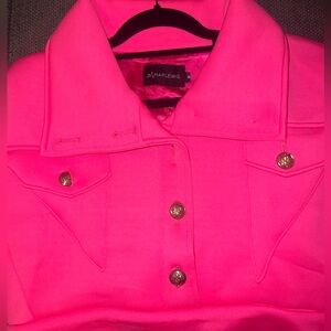 Crop Exaggerated Pink top